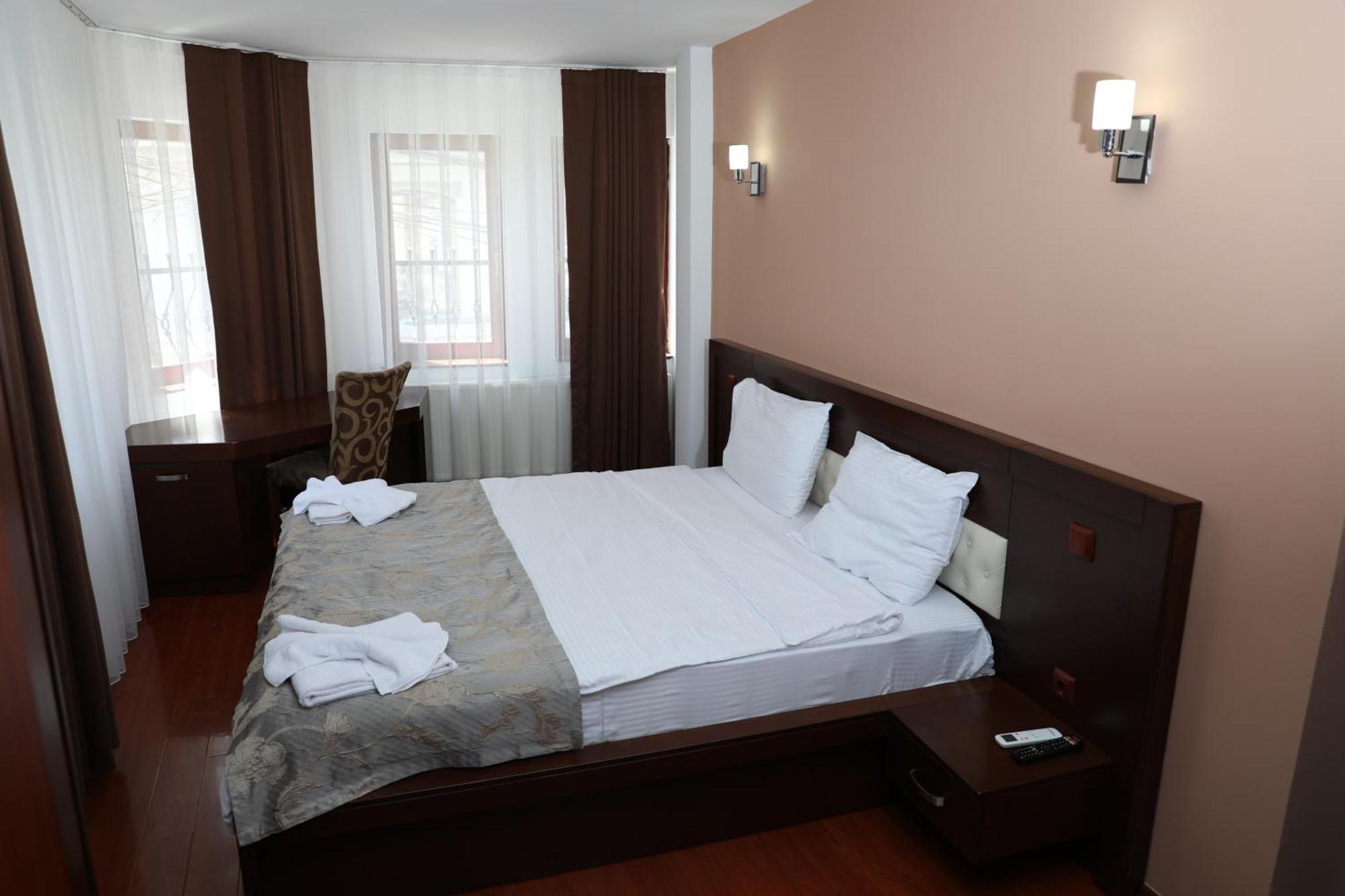 Bruti Hotel Prizren Extérieur photo
