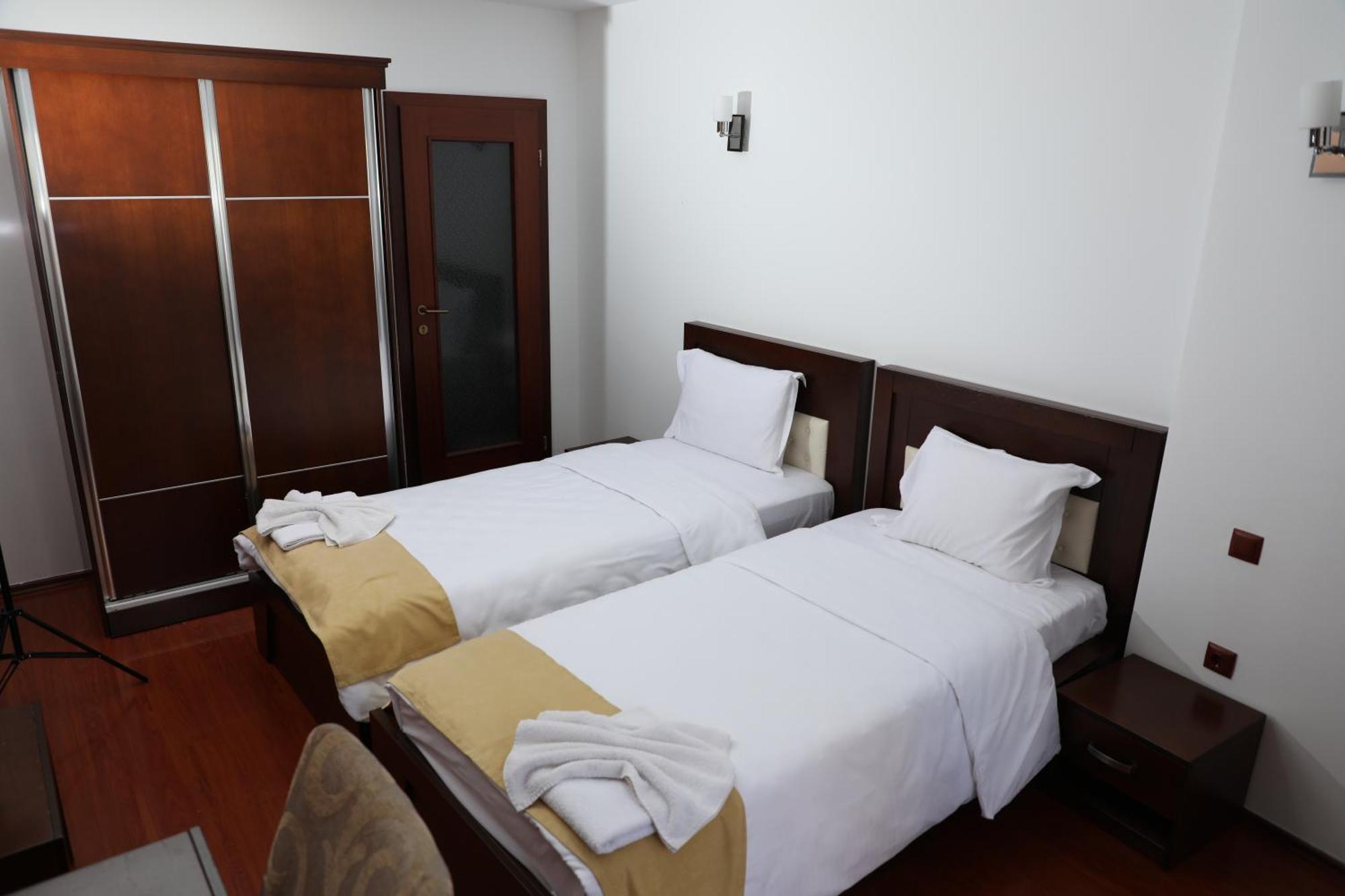 Bruti Hotel Prizren Extérieur photo